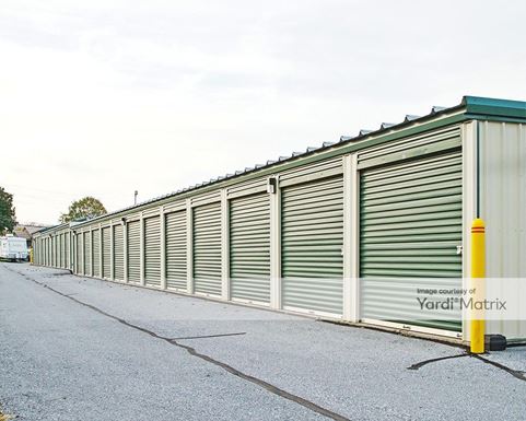 Source URL: https://cdnsc.rentcafe.com/dmslivecafe/3/1080990/1080990-1-2.jpg?width=-1&height=385&quality=80