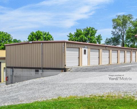 Source URL: https://cdnsc.rentcafe.com/dmslivecafe/3/1081000/1081000-1-2.jpg?width=-1&height=385&quality=80