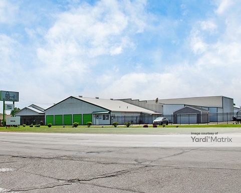 Source URL: https://cdnsc.rentcafe.com/dmslivecafe/3/1081035/1081035-1-3.jpg?width=-1&height=385&quality=80