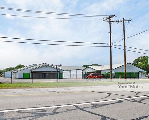 Source URL: https://cdnsc.rentcafe.com/dmslivecafe/3/1081035/1081035-1-4.jpg?width=-1&height=385&quality=80