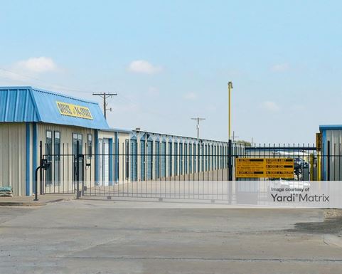 Source URL: https://cdnsc.rentcafe.com/dmslivecafe/3/1081041/1081041-1-2.jpg?width=-1&height=385&quality=80