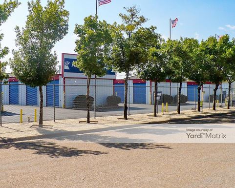 Source URL: https://cdnsc.rentcafe.com/dmslivecafe/3/1081044/1081044-1-4.jpg?width=-1&height=385&quality=80