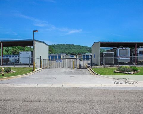 Source URL: https://cdnsc.rentcafe.com/dmslivecafe/3/1081060/1081060-1-3.jpg?width=-1&height=385&quality=80