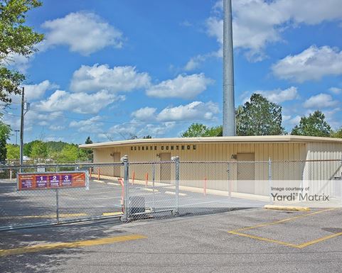 Source URL: https://cdnsc.rentcafe.com/dmslivecafe/3/1081070/1081070-1-5.jpg?width=-1&height=385&quality=80