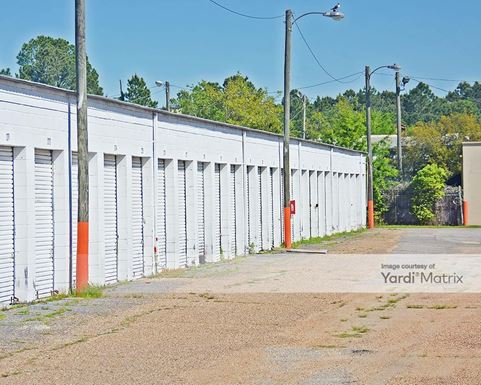 Source URL: https://cdnsc.rentcafe.com/dmslivecafe/3/1081071/1081071-1-5.jpg?width=-1&height=385&quality=80