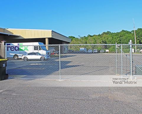 Source URL: https://cdnsc.rentcafe.com/dmslivecafe/3/1081083/1081083-1-3.jpg?width=-1&height=385&quality=80