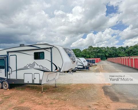 Source URL: https://cdnsc.rentcafe.com/dmslivecafe/3/1081117/1081117-1-5.jpg?width=-1&height=385&quality=80