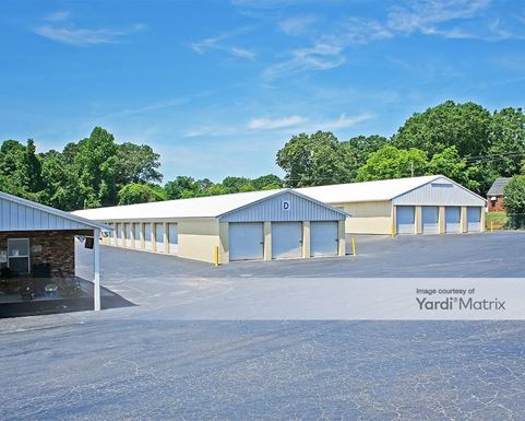 Source URL: https://cdnsc.rentcafe.com/dmslivecafe/3/1081118/1081118-1-2.jpg?width=-1&height=385&quality=80