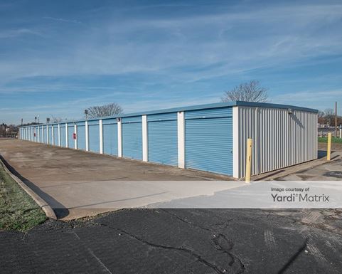 Source URL: https://cdnsc.rentcafe.com/dmslivecafe/3/1081133/1081133-1-5.jpg?width=-1&height=385&quality=80