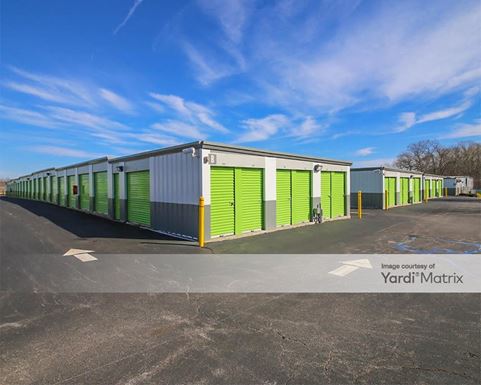 Source URL: https://cdnsc.rentcafe.com/dmslivecafe/3/1081154/1081154-1-2.jpg?width=-1&height=385&quality=80