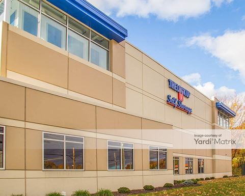 Source URL: https://cdnsc.rentcafe.com/dmslivecafe/3/1081160/1081160-1-3.jpg?width=-1&height=385&quality=80