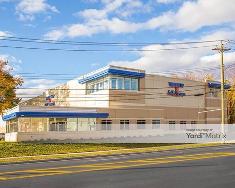 Source URL: https://cdnsc.rentcafe.com/dmslivecafe/3/1081160/1081160-1-5.jpg?width=-1&height=385&quality=80