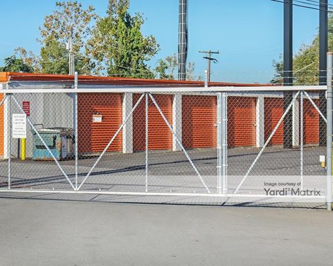 Source URL: https://cdnsc.rentcafe.com/dmslivecafe/3/1081188/1081188-1-5.jpg?width=-1&height=385&quality=80