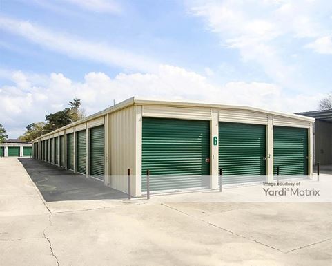 Source URL: https://cdnsc.rentcafe.com/dmslivecafe/3/1081200/1081200-1-5.jpg?width=-1&height=385&quality=80