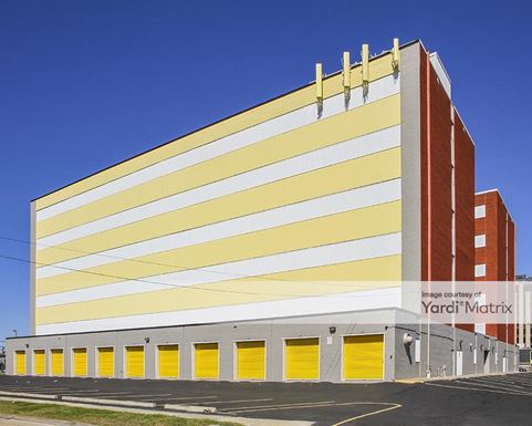 Source URL: https://cdnsc.rentcafe.com/dmslivecafe/3/1081201/1081201-1-2.jpg?width=-1&height=385&quality=80