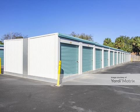 Source URL: https://cdnsc.rentcafe.com/dmslivecafe/3/1081213/1081213-1-3.jpg?width=-1&height=385&quality=80