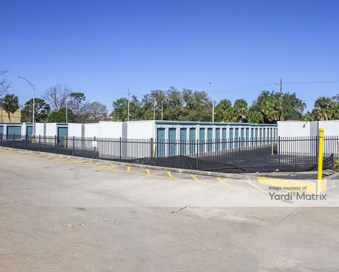 Source URL: https://cdnsc.rentcafe.com/dmslivecafe/3/1081213/1081213-1-5.jpg?width=-1&height=385&quality=80