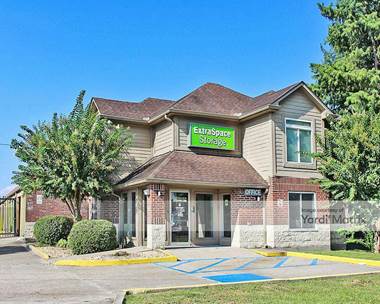 Storage Units for Rent available at 3200 General DeGaulle Drive, New Orleans, LA 70114