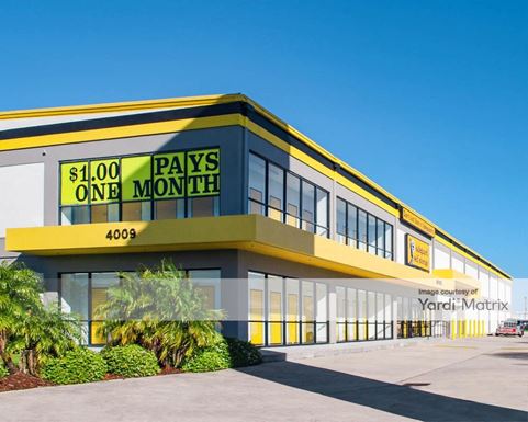 Source URL: https://cdnsc.rentcafe.com/dmslivecafe/3/1081223/1081223-1-5.jpg?width=-1&height=385&quality=80