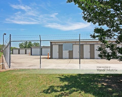 Source URL: https://cdnsc.rentcafe.com/dmslivecafe/3/1081250/1081250-1-4.jpg?width=-1&height=385&quality=80