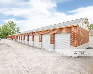 Storage Units for Rent available at 5302 Evergreen Pkwy, Sheffield, OH 44054