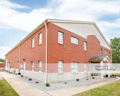 Source URL: https://cdnsc.rentcafe.com/dmslivecafe/3/1081262/1081262-1-2.jpg?width=-1&height=385&quality=80