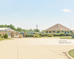 Image for Willo Self - Stor - 4141 Palmetto Drive, Willoughby, OH