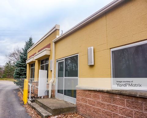 Source URL: https://cdnsc.rentcafe.com/dmslivecafe/3/1081285/1081285-1-3.jpg?width=-1&height=385&quality=80