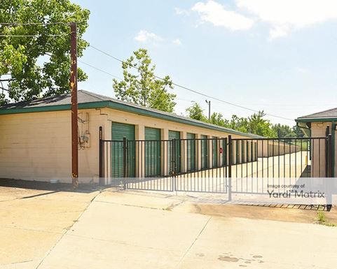 Source URL: https://cdnsc.rentcafe.com/dmslivecafe/3/1081299/1081299-1-4.jpg?width=-1&height=385&quality=80