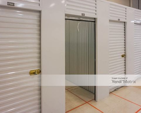 Source URL: https://cdnsc.rentcafe.com/dmslivecafe/3/1081305/1081305-1-4.jpg?width=-1&height=385&quality=80