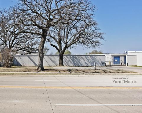 Source URL: https://cdnsc.rentcafe.com/dmslivecafe/3/1081308/1081308-1-3.jpg?width=-1&height=385&quality=80