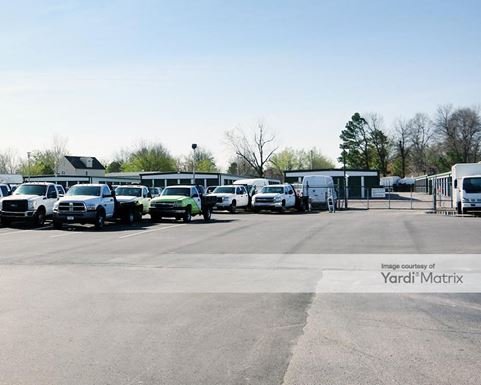 Source URL: https://cdnsc.rentcafe.com/dmslivecafe/3/1081309/1081309-1-4.jpg?width=-1&height=385&quality=80