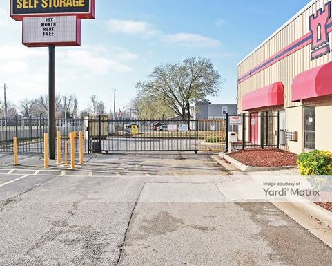 Source URL: https://cdnsc.rentcafe.com/dmslivecafe/3/1081311/1081311-1-2.jpg?width=-1&height=385&quality=80