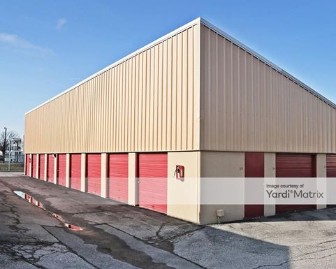 Source URL: https://cdnsc.rentcafe.com/dmslivecafe/3/1081311/1081311-1-3.jpg?width=-1&height=385&quality=80