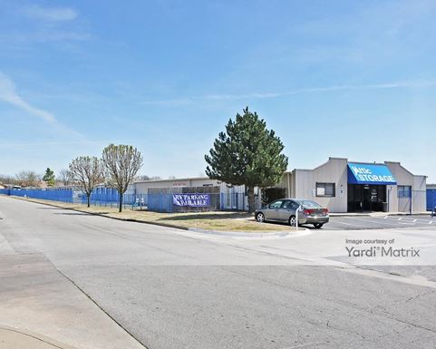 Source URL: https://cdnsc.rentcafe.com/dmslivecafe/3/1081313/1081313-1-2.jpg?width=-1&height=385&quality=80