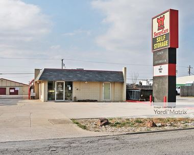 Storage Units for Rent available at 12323 East Skelly Drive, Tulsa, OK 74128