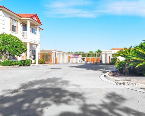 Source URL: https://cdnsc.rentcafe.com/dmslivecafe/3/1081327/1081327-1-2.jpg?width=-1&height=385&quality=80