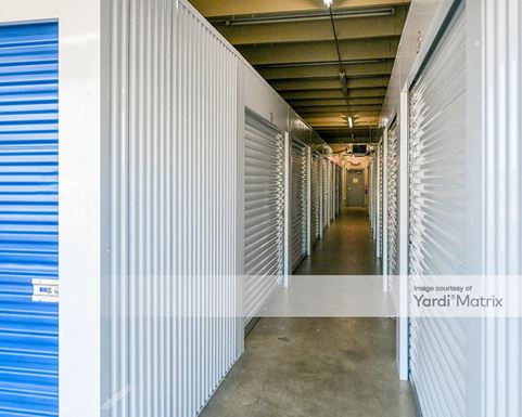 Source URL: https://cdnsc.rentcafe.com/dmslivecafe/3/1081362/1081362-1-2.jpg?width=-1&height=385&quality=80