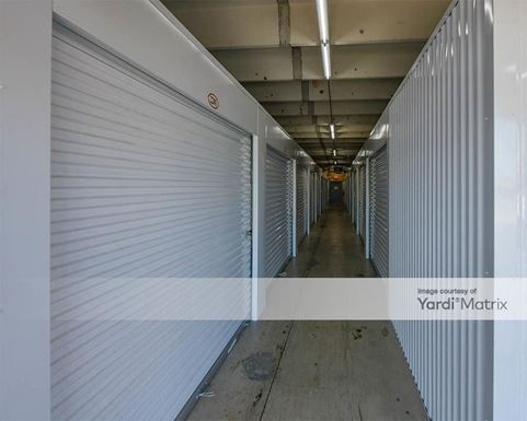 Source URL: https://cdnsc.rentcafe.com/dmslivecafe/3/1081362/1081362-1-6.jpg?width=-1&height=385&quality=80