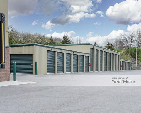 Source URL: https://cdnsc.rentcafe.com/dmslivecafe/3/1081396/1081396-1-2.jpg?width=-1&height=385&quality=80