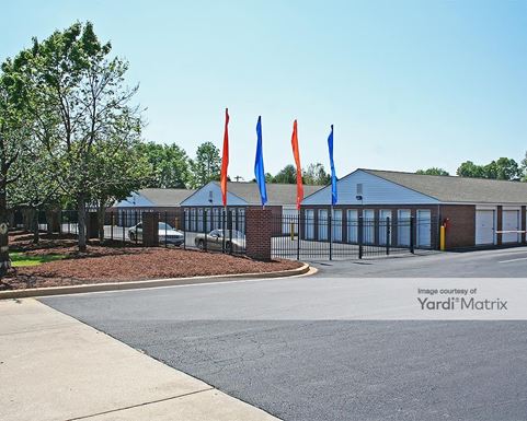 Source URL: https://cdnsc.rentcafe.com/dmslivecafe/3/1081499/1081499-1-3.jpg?width=-1&height=385&quality=80