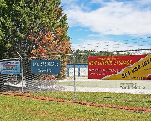 Source URL: https://cdnsc.rentcafe.com/dmslivecafe/3/1081502/1081502-1-3.jpg?width=-1&height=385&quality=80