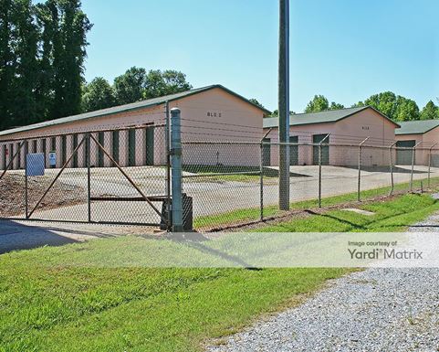 Source URL: https://cdnsc.rentcafe.com/dmslivecafe/3/1081504/1081504-1-4.jpg?width=-1&height=385&quality=80