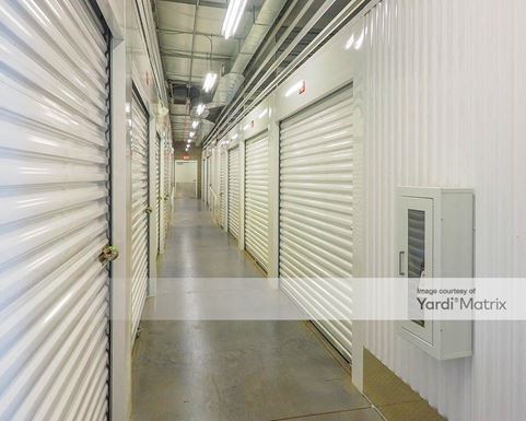 Source URL: https://cdnsc.rentcafe.com/dmslivecafe/3/1081553/1081553-1-3.jpg?width=-1&height=385&quality=80