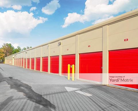 Source URL: https://cdnsc.rentcafe.com/dmslivecafe/3/1081553/1081553-1-4.jpg?width=-1&height=385&quality=80