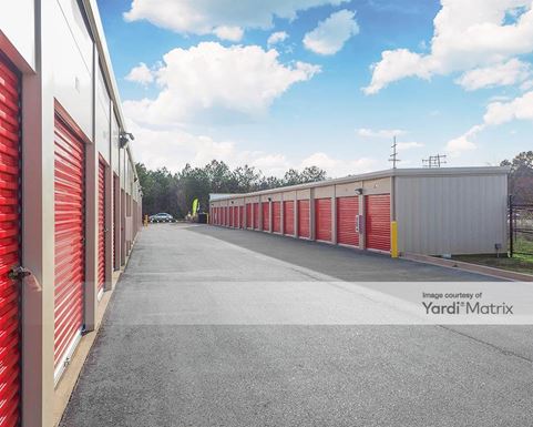 Source URL: https://cdnsc.rentcafe.com/dmslivecafe/3/1081553/1081553-1-5.jpg?width=-1&height=385&quality=80