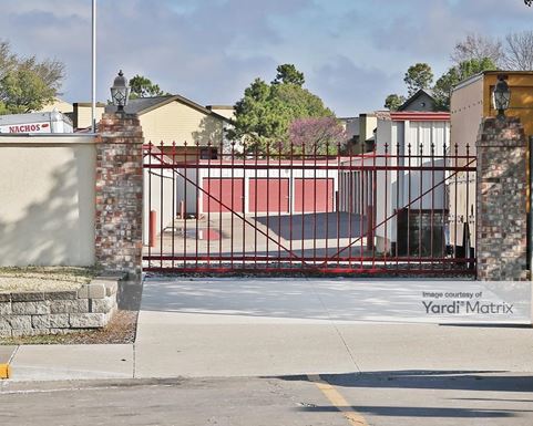 Source URL: https://cdnsc.rentcafe.com/dmslivecafe/3/1081568/1081568-1-2.jpg?width=-1&height=385&quality=80