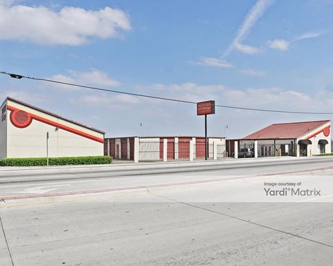 Source URL: https://cdnsc.rentcafe.com/dmslivecafe/3/1081570/1081570-1-3.jpg?width=-1&height=385&quality=80