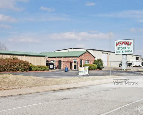 Source URL: https://cdnsc.rentcafe.com/dmslivecafe/3/1081579/1081579-1-4.jpg?width=-1&height=385&quality=80