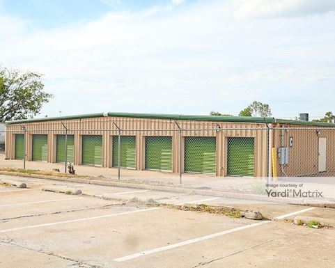 Source URL: https://cdnsc.rentcafe.com/dmslivecafe/3/1081582/1081582-1-2.jpg?width=-1&height=385&quality=80